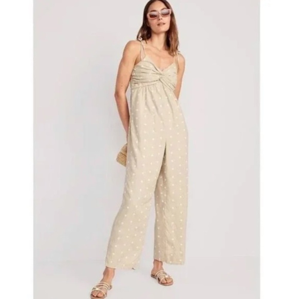 NWT Old Navy Tie Shoulder Twist Front Smocked Jumpsuit Polka Dot Linen Blend